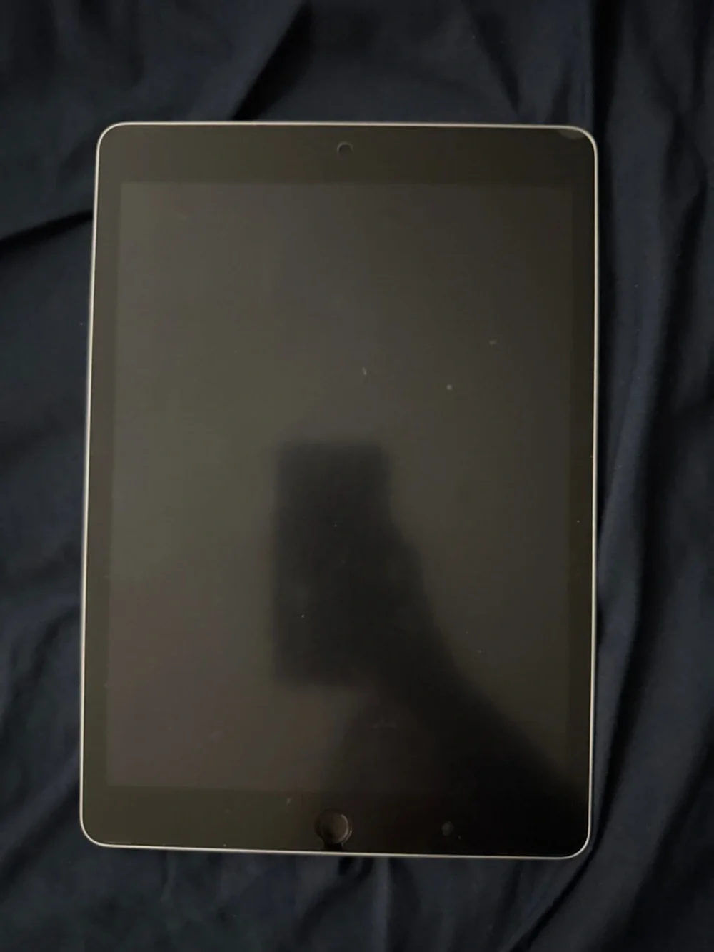 Apple Black iPad with Front Camera and Home Button